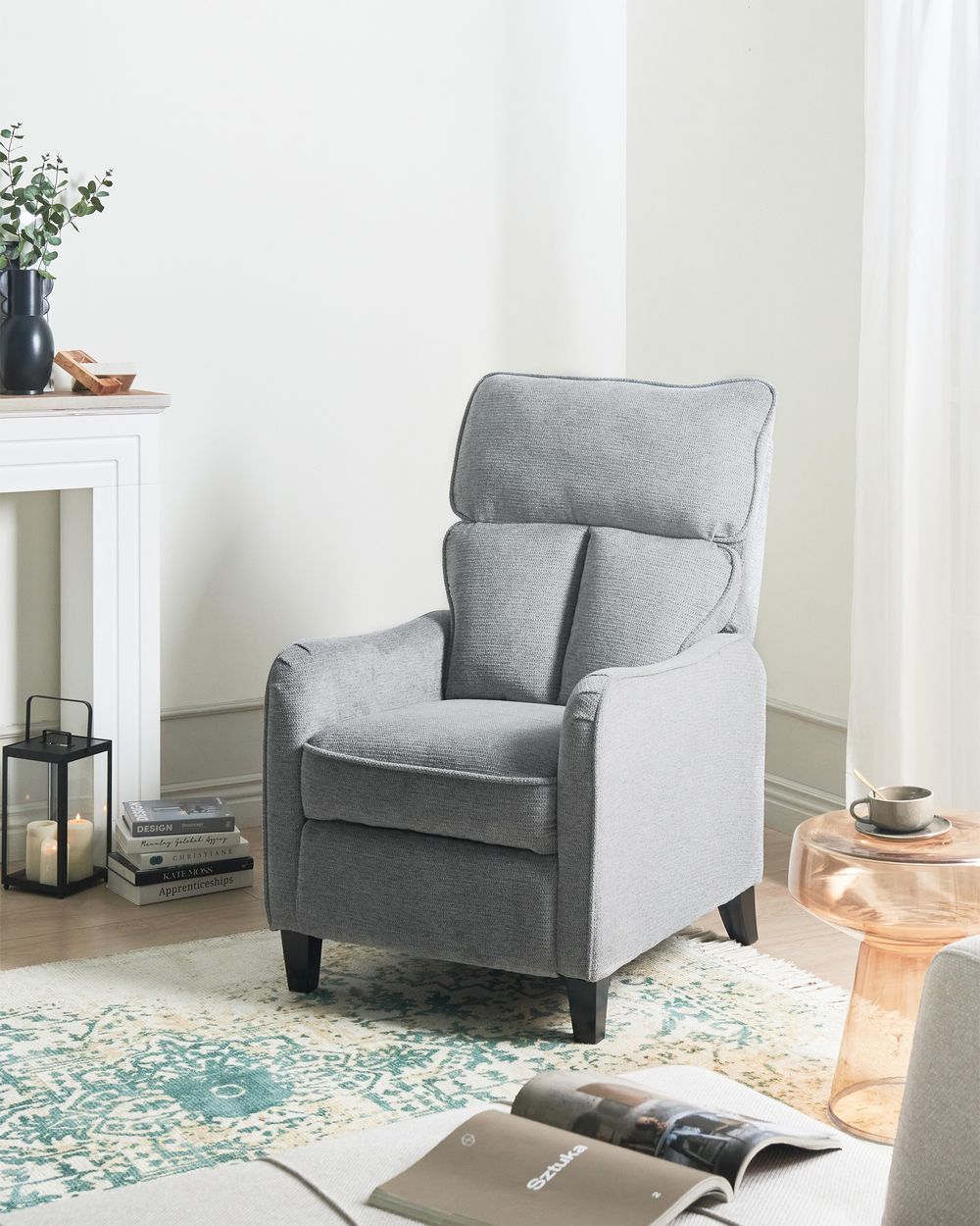Recliner chair under hotsell 100