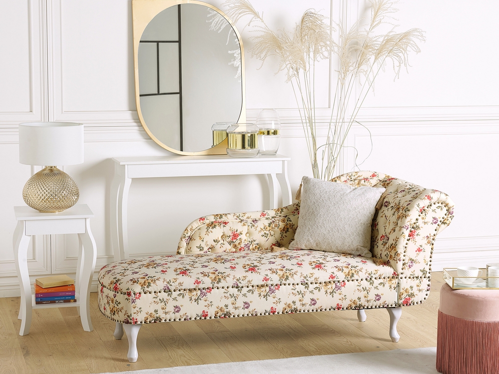 Chic hot sale chaise lounge